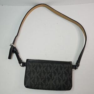 Michael Kors belt bag black